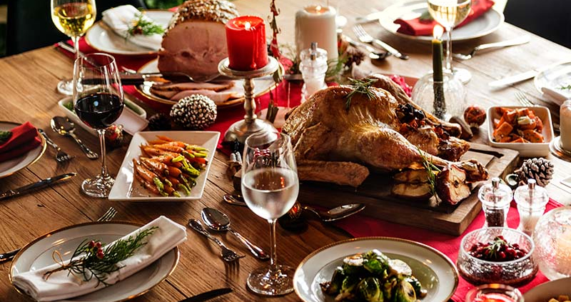 Božična večerja – med izročilom in današnjimi navadami
